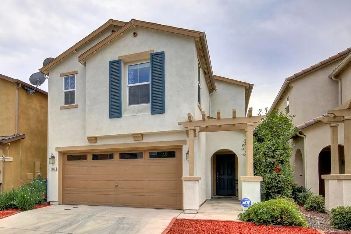 8977 Great Rock Cir photo 1