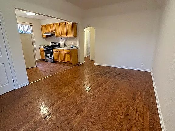 2nd image of 51-19 Ireland St #1