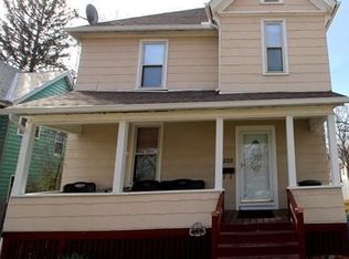 205 Locust St, Holyoke, MA 01040