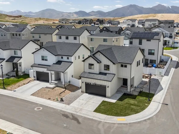 6632 S Glade Creek Dr, West Jordan, UT 84081