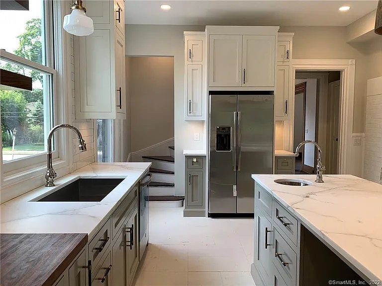 4 Morgan Ave — Photo 7
