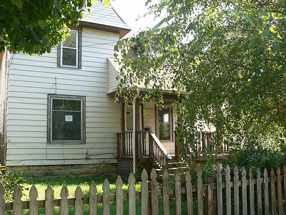 2nd image of 510 W 38th St