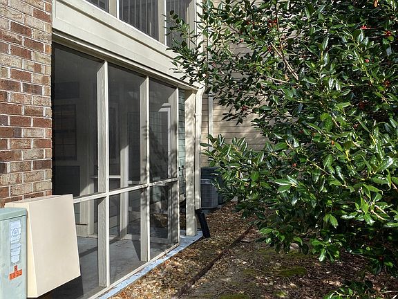 Exterior of screened in patio.