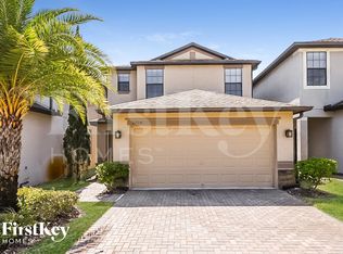2704 Garden Falls Dr, Brandon, FL 33511