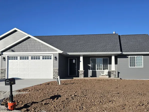 2060 Antelope Trl, Kaukauna, WI 54130