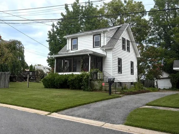 9 Laurel Ave, Wilmington, DE 19809
