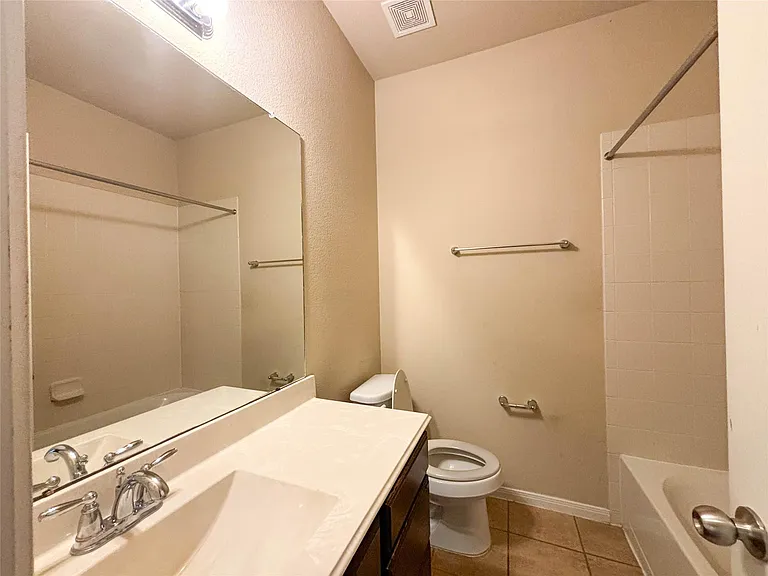 3407 Daniel Falls Ln — Photo 12
