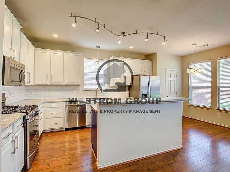 4537 Chris Dr — Photo 18