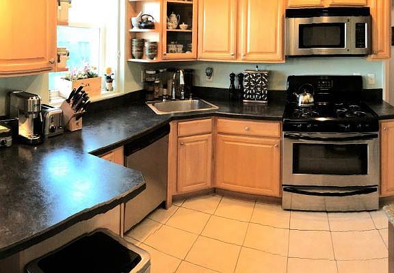 Spacious kitchen