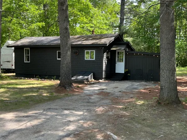 16 Morse Avenue, Oxford, ME 04270