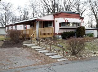 91 Hampton Ave, Imperial, PA 15126