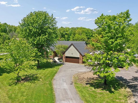 4th image of 928 Shawhan Rd