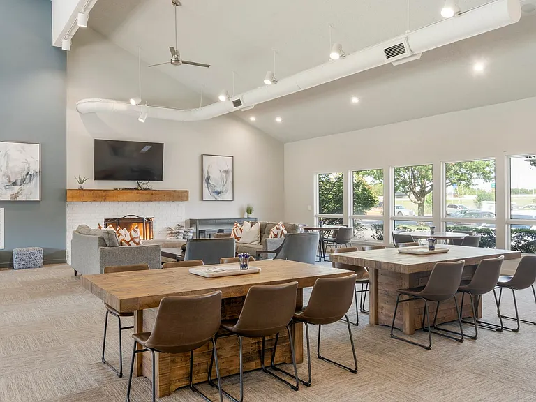Echo Trail Apartments - Lease Today & Save $300 OFF Move-In Costs! — Photo 48