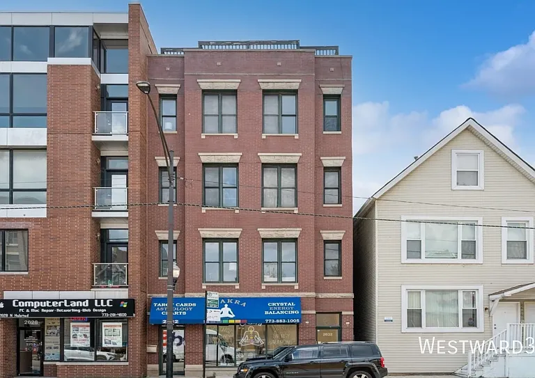 2632 N Halsted St #4 — Photo 1
