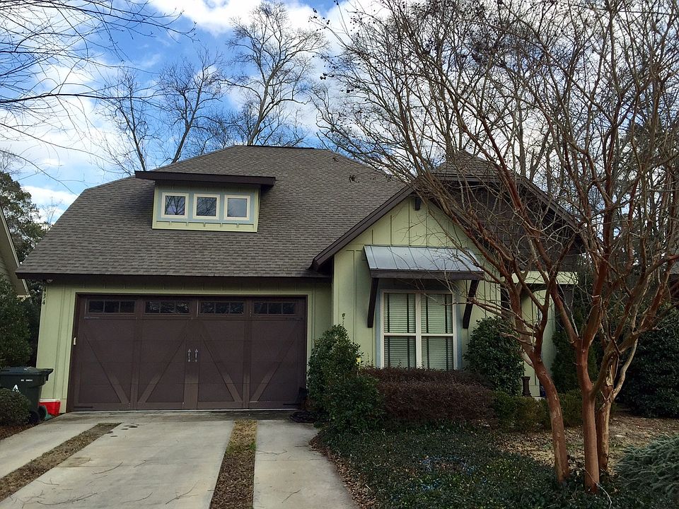 2-Car Garage