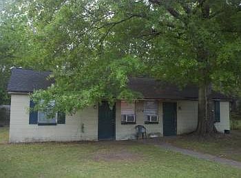 2nd image of 2174 Van Buren Ave