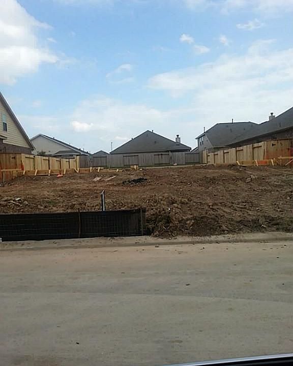 1st image of 21539 Douglas Spur Dr