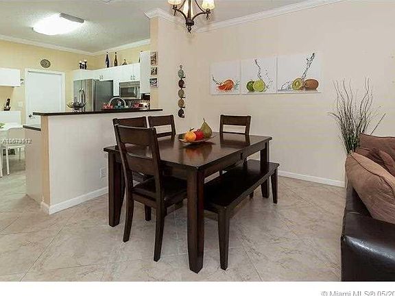 5th image of 2142 Madeira Dr