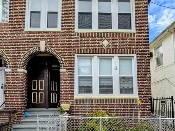 933 45th St, Brooklyn, NY 11219