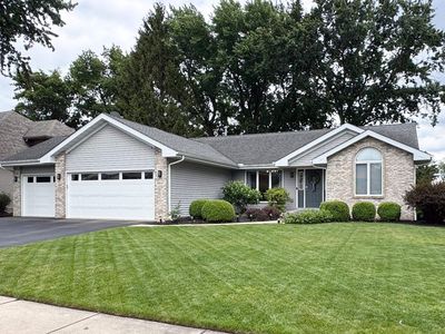 6857 Chandelier Dr, Loves Park, IL, 61111