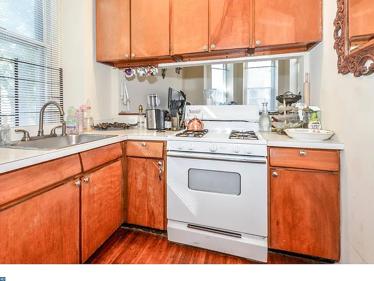 424 W Chelten Ave #2R — Photo 8