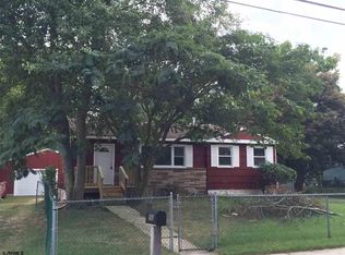 106 Nightingale Rd, Egg Harbor Township, NJ 08234