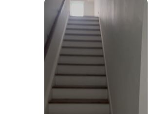 951 S 9th St FLOOR 2, Philadelphia, PA 19147