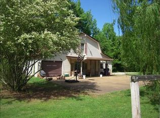 825 Cravens Dr, Savannah, TN 38372