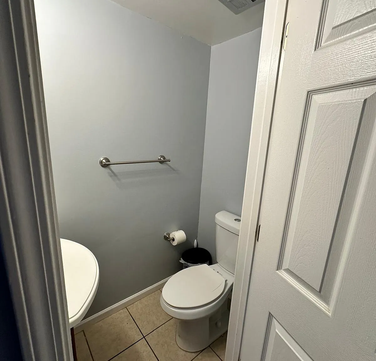 4 bed, 2.5 bath, 1610 sqft, $2,600 — Photo 4