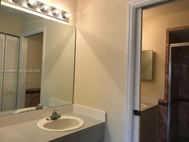 19712 NW 82nd Pl — Photo 17