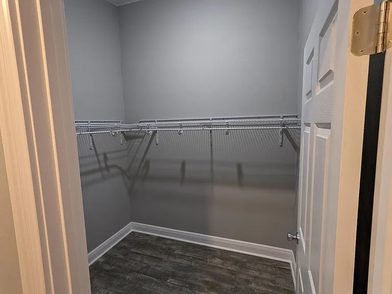 2238 Holton St — Photo 5