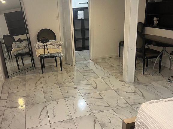 4th image of 8582 Santiago St #8582