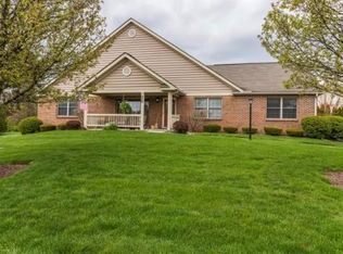 564 Richmond Dr, Pataskala, OH