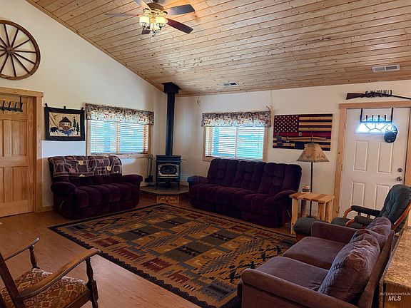 5th image of 1177 Fireman Canyon Rd