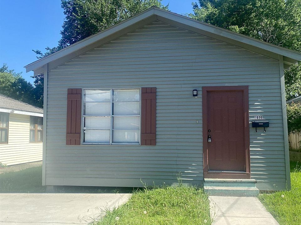 1st image of 1606 Myrtle Walk