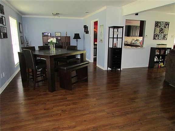 3rd image of 3765 Blue Trace Ln