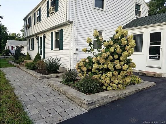2nd image of 44 Holland Ln