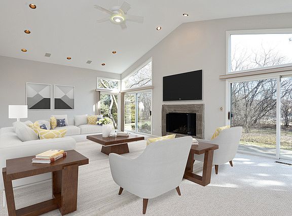 2nd image of 765 Carlyle Ct