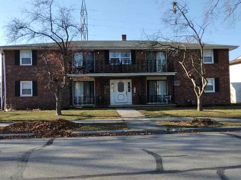 545 Spinnaker Ln #F — Photo 10