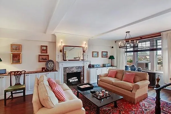 Rented by Corcoran | media 18