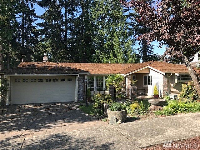 1st image of 1521 27th Ave SE