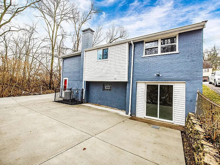 4284 Foley Rd — Photo 3