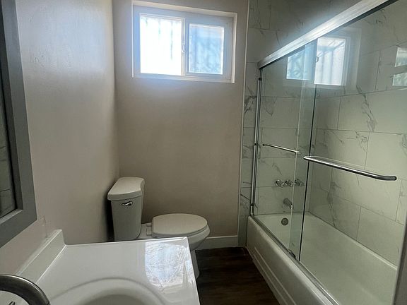 4th image of 611 E Kelso St
