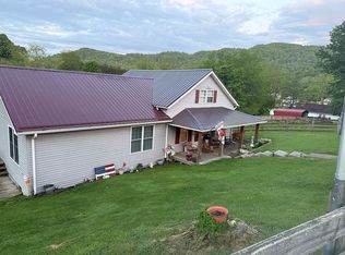 218 Albert St, Bluefield, VA 24605