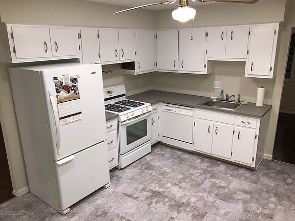 5th image of 598 Montana Dr