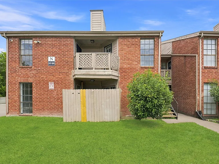 12500 Sandpiper Dr #121 — Photo 17
