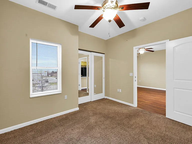 Copper View Apartments — Photo 16