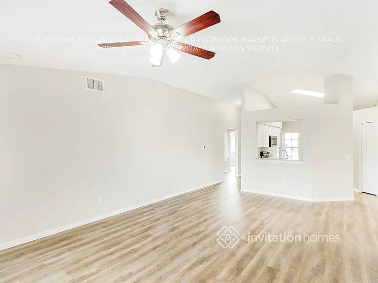 13405 Prestwick Dr — Photo 4