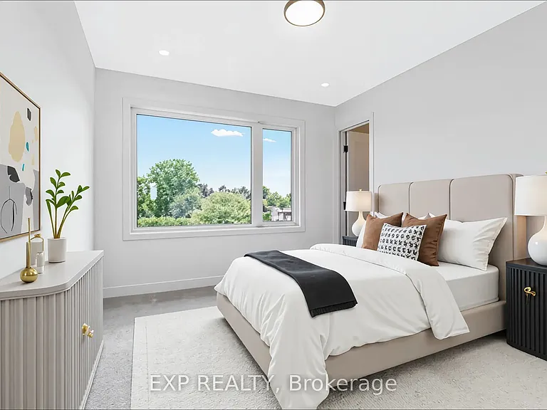 489 Duvernay Dr — Photo 38