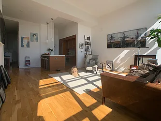 Sold by Hauseit LLC